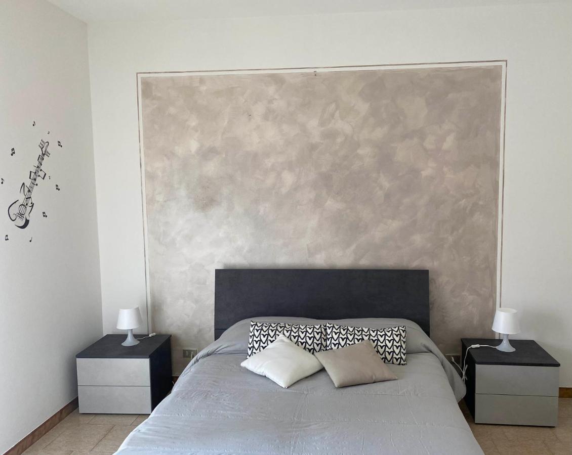 La Dimora Dell'Artista Hotel San Zeno di Montagna Eksteriør billede